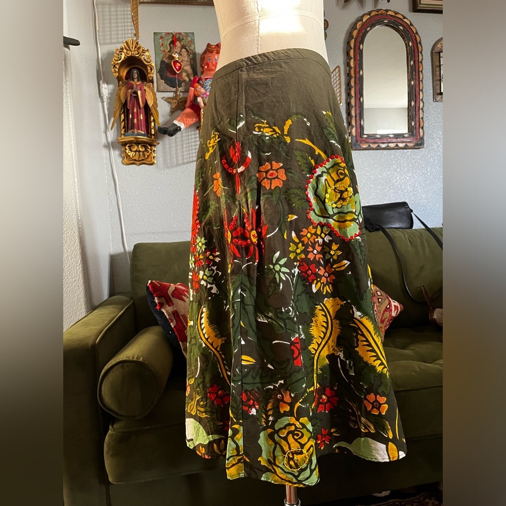 Early 2000’s mossimo sequin floral skirt
